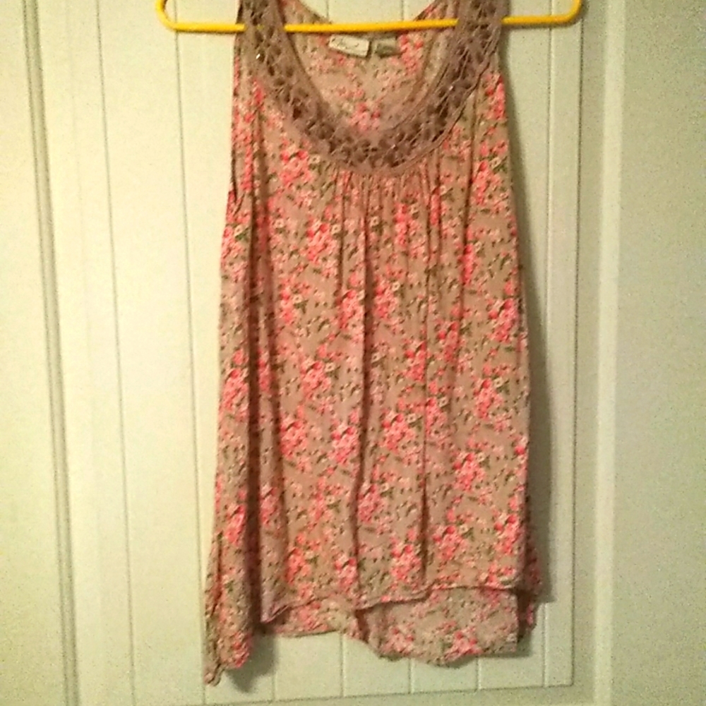 Kim Rogers tank top